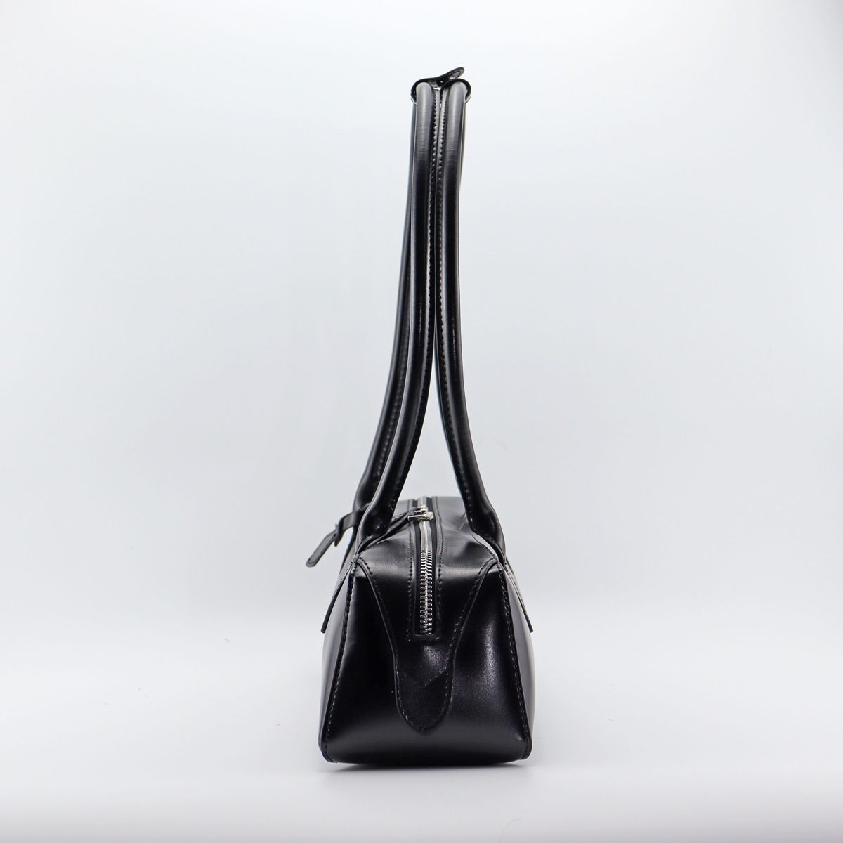 LUNÉA Nova Real Leather Baguette Bag in Black – Classic Shoulder Bag with Twin Straps