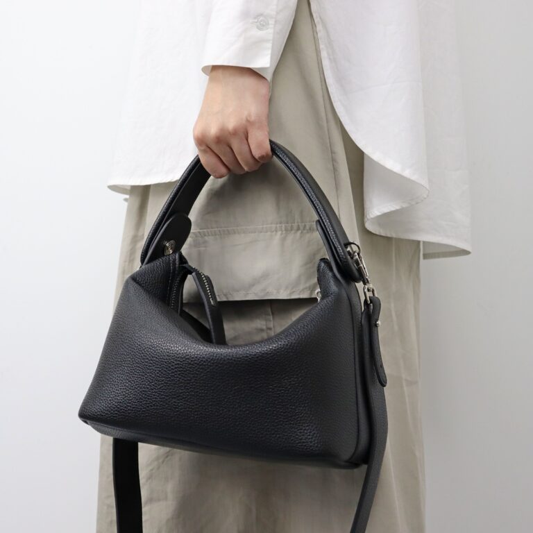 Ariana Black Slouchy Leather Bag – Wide Crossbody Strap by LUNÉA