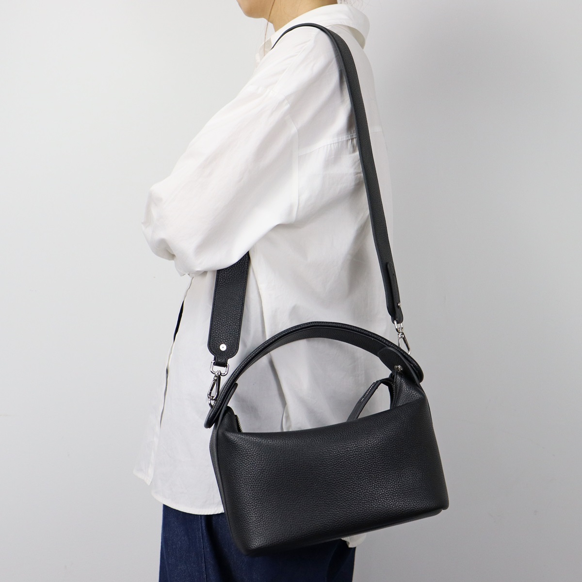 Ariana Black Slouchy Leather Bag – Wide Crossbody Strap by LUNÉA